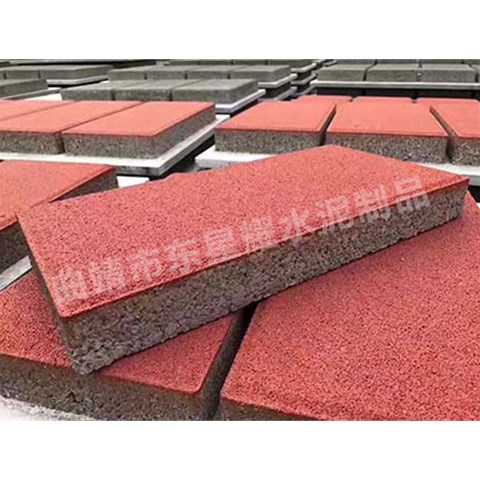 曲靖水泥制品廠施工水泥透水磚時需要注意哪些問題？